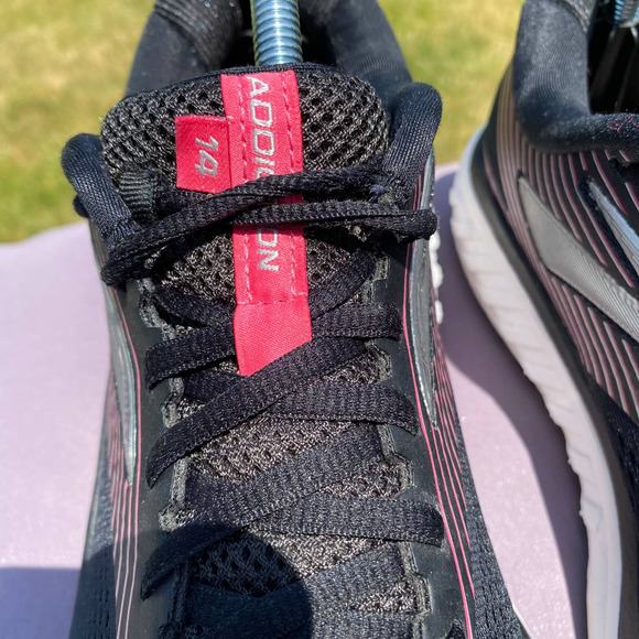 Brooks Addiction 14 Womens Size 11.5 *NARROW* Sneaker 1203062A050 MSRP $140 - Picture 3 of 11